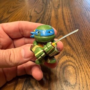 Teenage Mutant Ninja Turtles Leonardo Mini Plastic Figurine Cartoon 2014